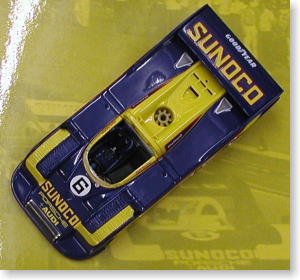 ミニチャンプス　1/43 ポルシェ917/30 カンナム　チャンピオン1973 MINICHAMPS 1/43 Porsche 917/30 CanAm Champion #6 1973 Used