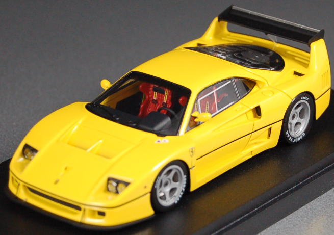 フェラーリ F40 コンペティツィオーネ (イエロー) (ミニカー) - ホビー