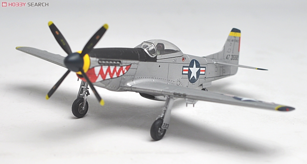 P-51D ムスタング シャークマウス コリアンウォー 1951 完成品飛行機