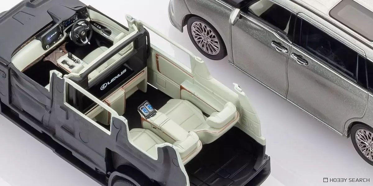 LEXUS LM 500h (ソニックチタニウム 4席ソリスホワイト