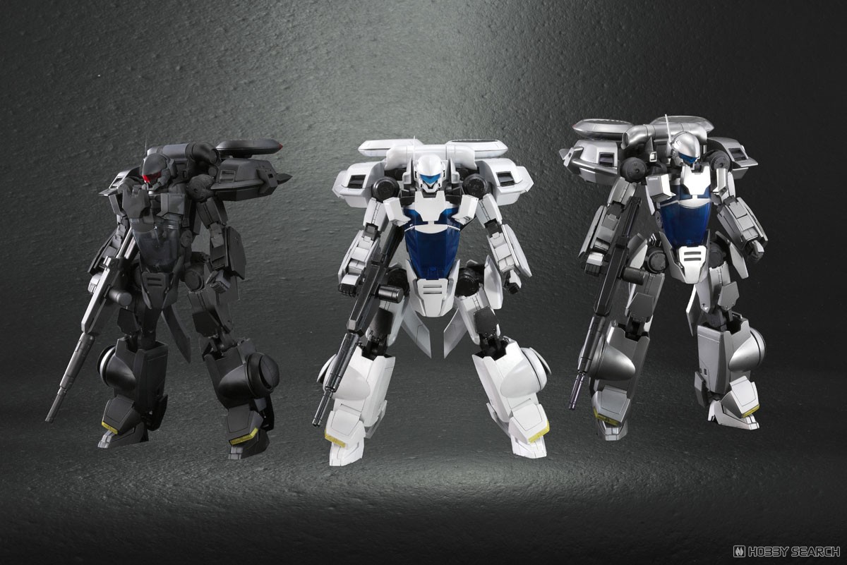 ナイトストライカー 1/32スケール カラーレジンキャスト製組立