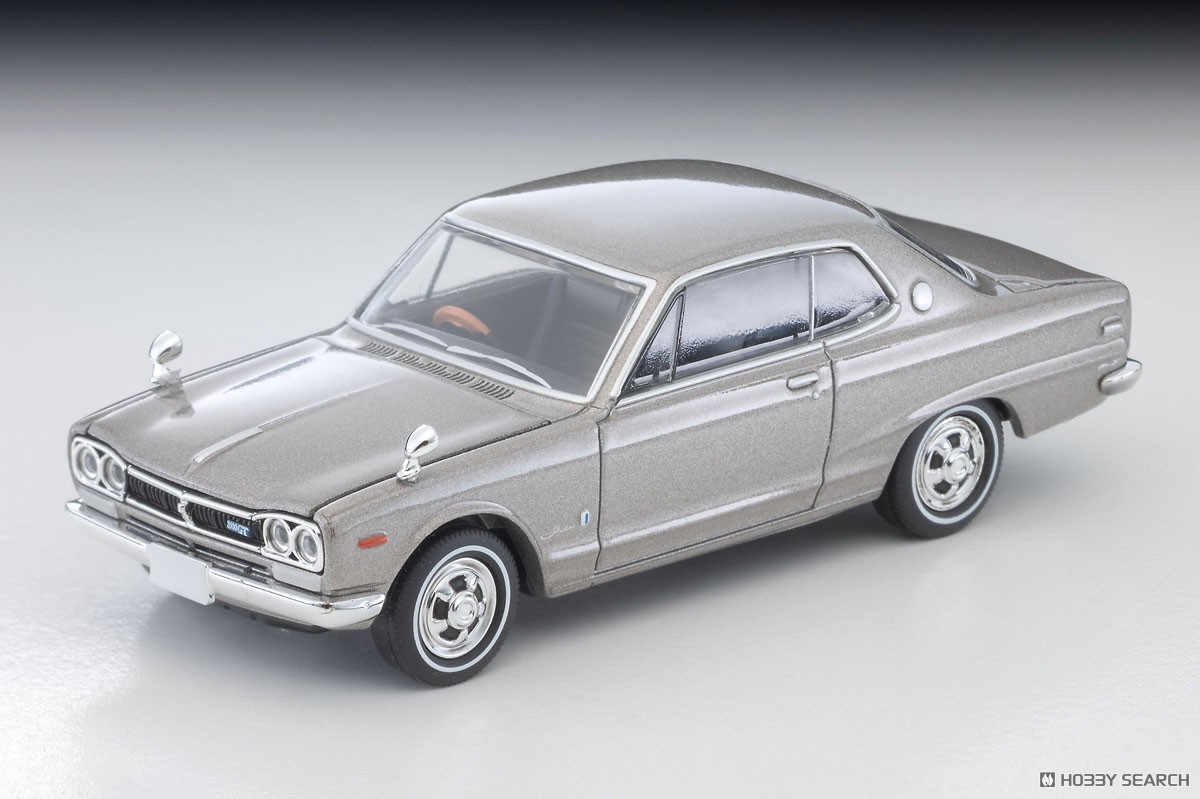 日産スカイラインGT-R　ミニカー TLV-N357a 日産 スカイライン ハードトップ 2000GT (銀) 71年式