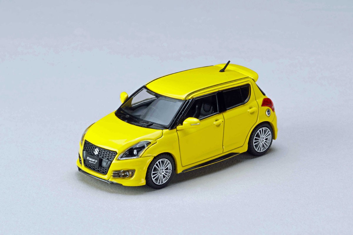 スズキ スイフトスポーツ (ZC32S) 純正オプション装着車 チャンピオン