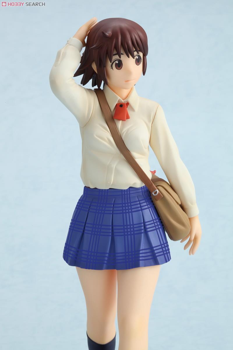 『よつばと！』　綾瀬風香フィギュア Amazon.co.jp: 海洋堂 よつばと! 綾瀬風香[制服版] ノンスケール