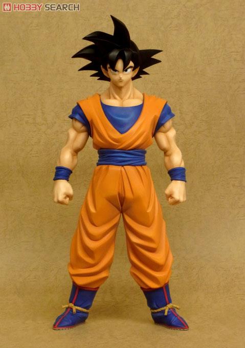Gigantic Series Son Goku PVC Figure Item Picture1