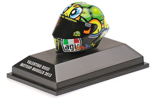 AGV ヘルメット V.ロッシ MOTOGP ムジェロ 2013 (ヘルメット)