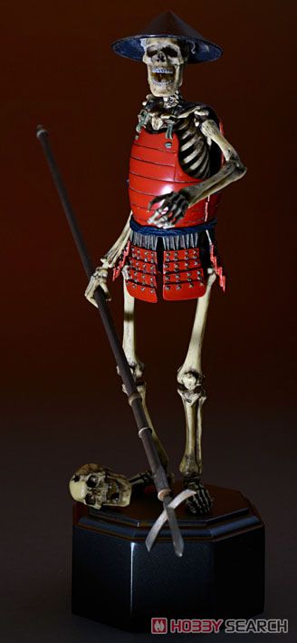 リボルテックタケヤ　骸骨（着彩） Amazon.co.jp: タケヤ式自在置物 骸骨 着彩 約150mm ABS&PVC製