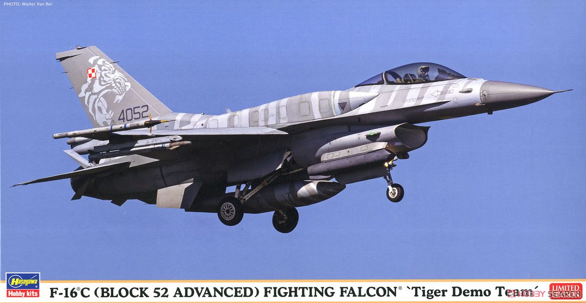 F-16C (Block 52 Advanced) Fighting Falcon `Tiger Demo Team