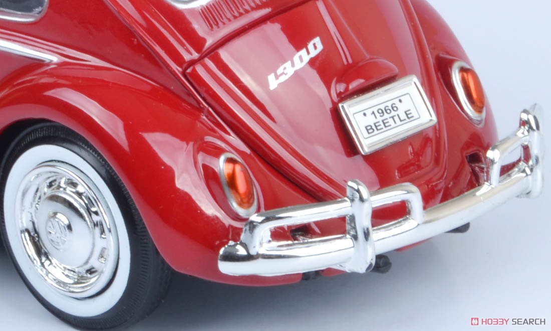 フォルクスワーゲン　volkswagen ミニカー 1966 Volkawagen Beetle (Red) with Roof Luggage Rack