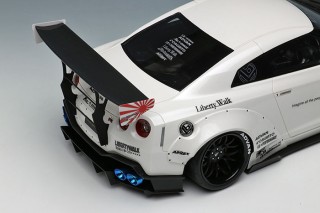 LB WORKS GT-R Type 2 2017 Pearl White (Diecast Car) - HobbySearch 