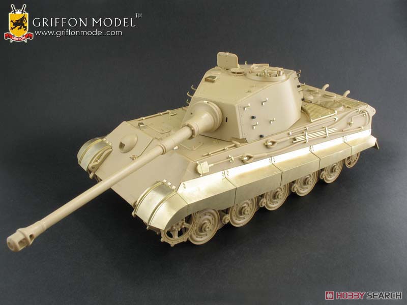 (未使用･未開封品)　DR6840 1/35 WW.II ドイツ軍 Sd.Kfz.182 キングタイガー ヘンシェル砲塔 w/ツィメリットコーティング 第505重戦車大隊 1944年 ロシア プラモデル 0pbj0lf Amazon | DR6840 1/35 WW.II ドイツ軍 Sd.Kfz.182 キング