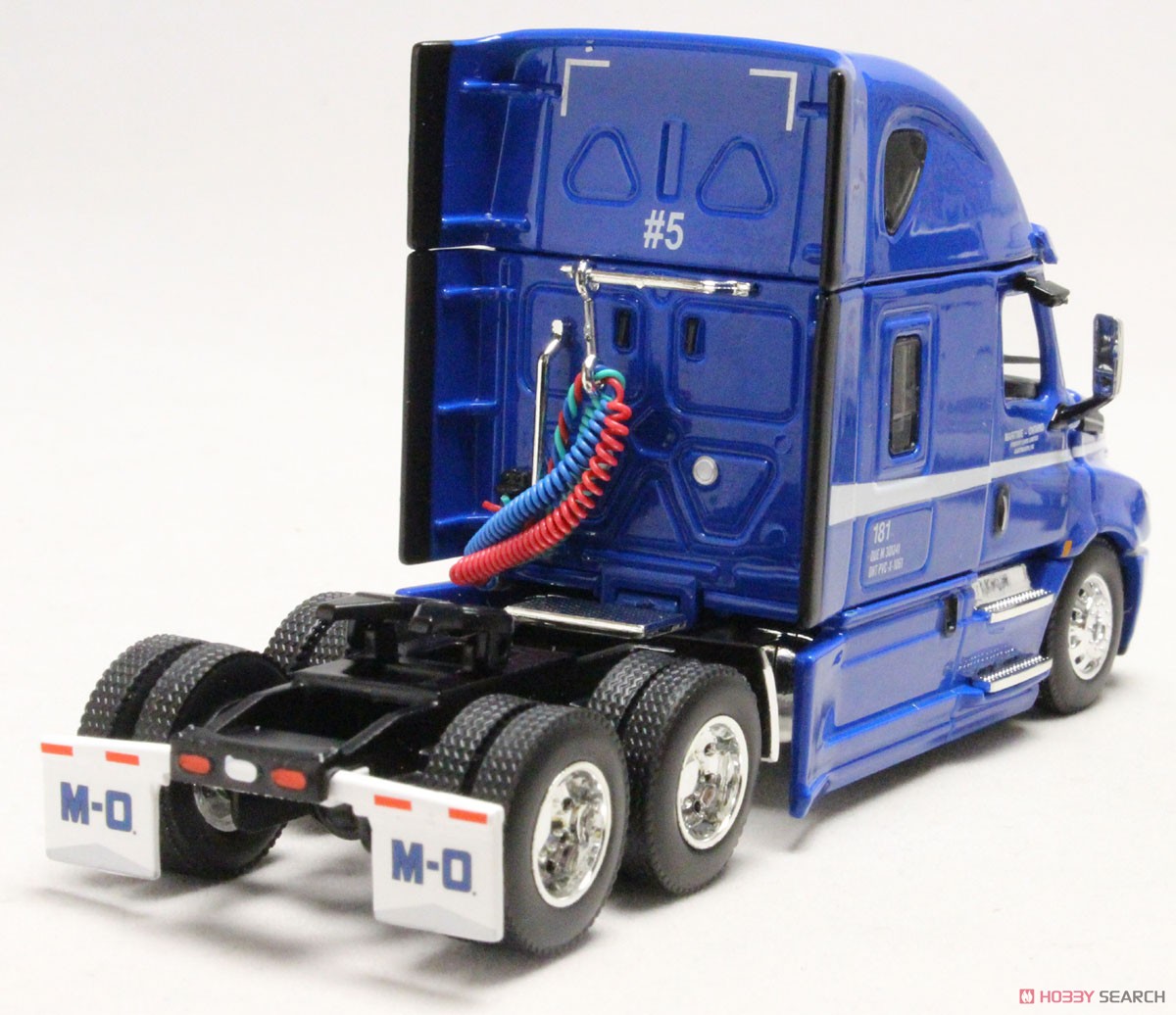 ダイキャストプロモーション　Freightliner Amazon.com: DCP by First Gear White/White: Freightliner 2018