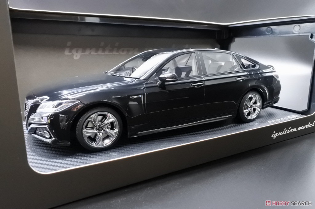 Toyota crown 220 rs