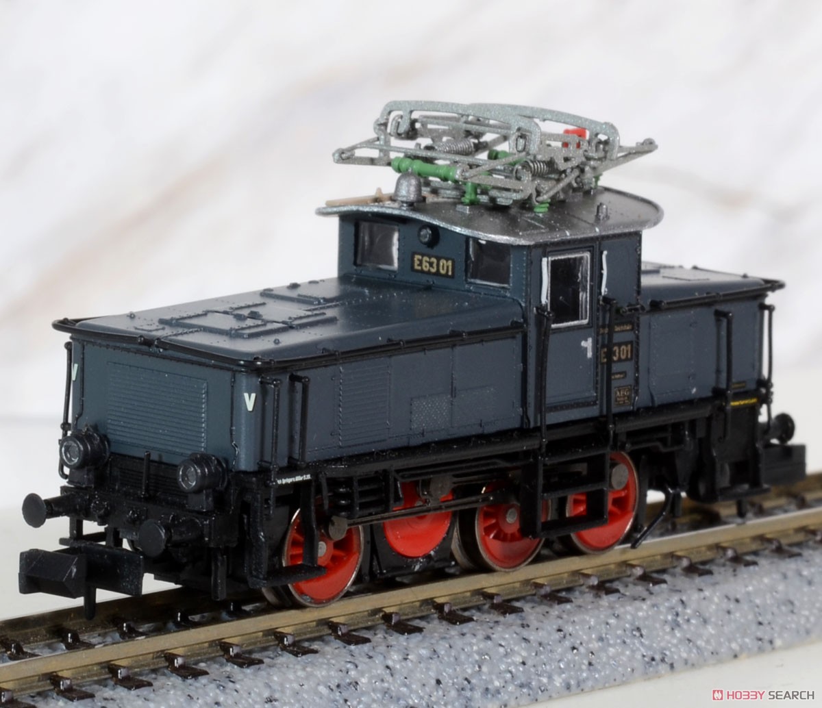 DRG ドイツ国有鉄道 E63型機関車 (グレー) Ep.II ★外国形モデル [E-Rangierlok E 63 01 DRG Ep. II grau-blau] (鉄道模型) 商品画像3