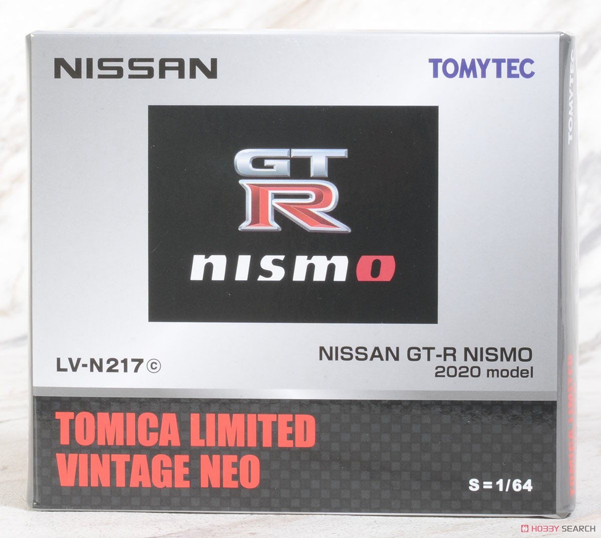 TLV-N217c NISSAN GT-R NISMO 2020 (銀) (ミニカー) パッケージ1