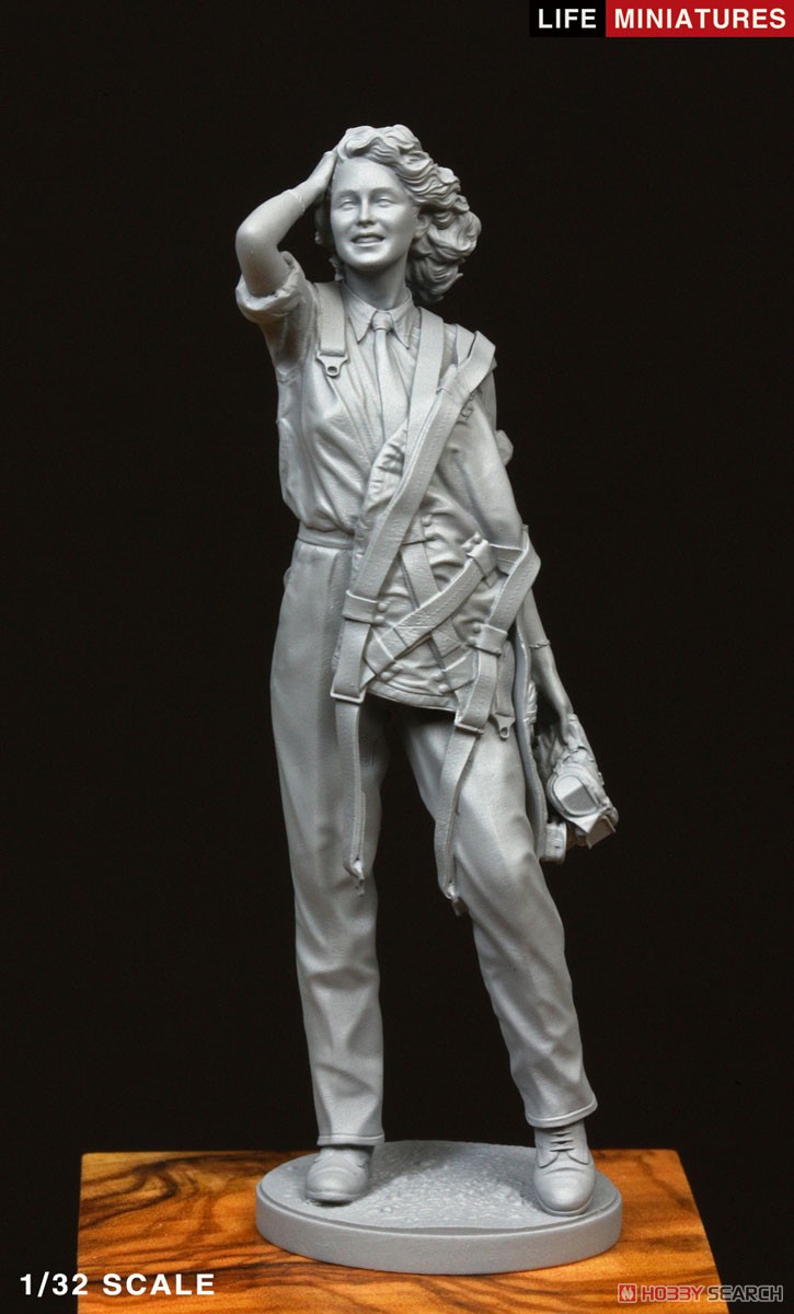 キャラクター 1/12 Attagirl WW2 British ATA Pilot Attagirl - WW2 British ATA Pilot Plastic model|HobbySearch