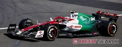 F1 レーサー 角田裕毅がオラクル・レッドブル・レーシングのドライバーに昇格