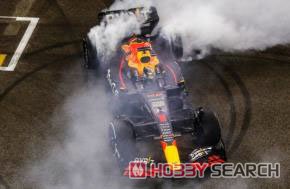 Oracle Red Bull Racing RB18 No.1 Winner Abu Dhabi 2022 (Bigger base) Max Verstappen (ミニカー) その他の画像1