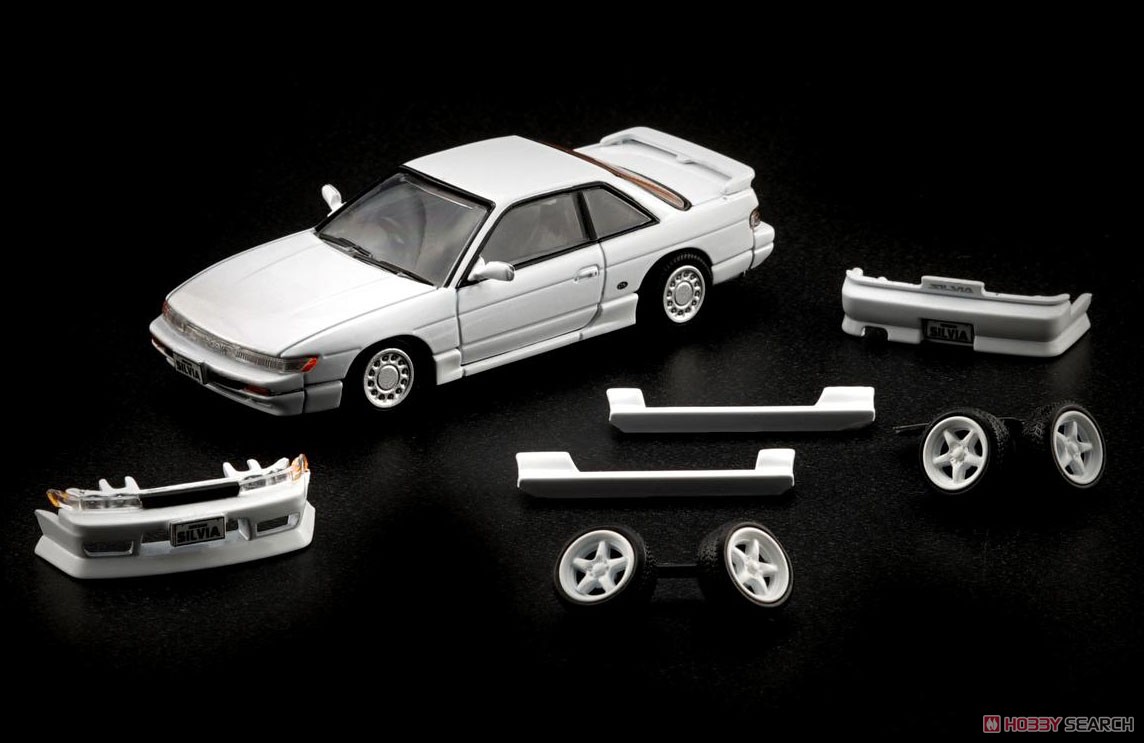 Nissan Silvia S13 1:18 スケールモデル PREORDER* Ignition Model 1:18 Nissan Silvia (S13) VERTEX
